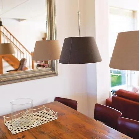 בית נופש Nice In With 4 Bedrooms, Sauna And Wifi *